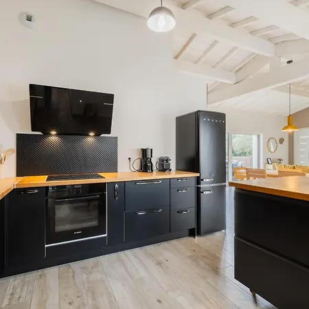 Maison Oceane Avec Piscine - Welkeys Feriehus Saint-Georges-d'Oleron